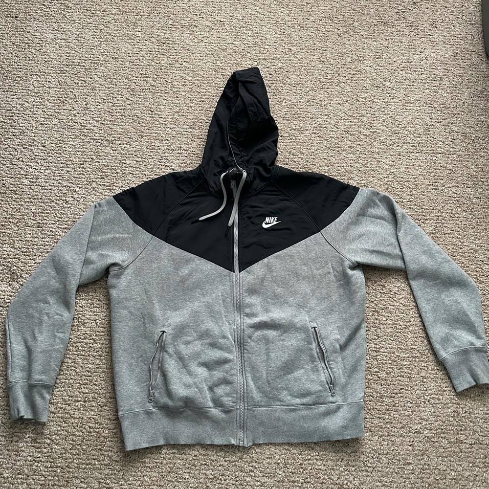 Nike zip up sweatshirt- XL